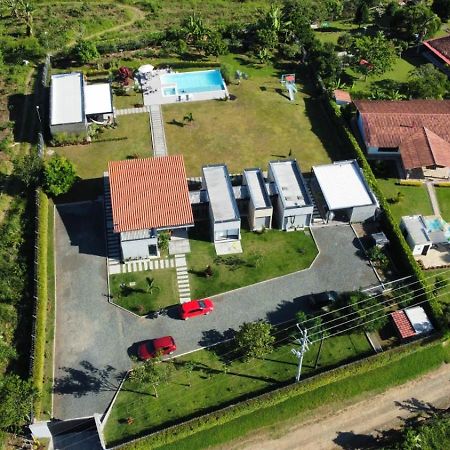 Torcaza Casa De Campo キンバヤ エクステリア 写真