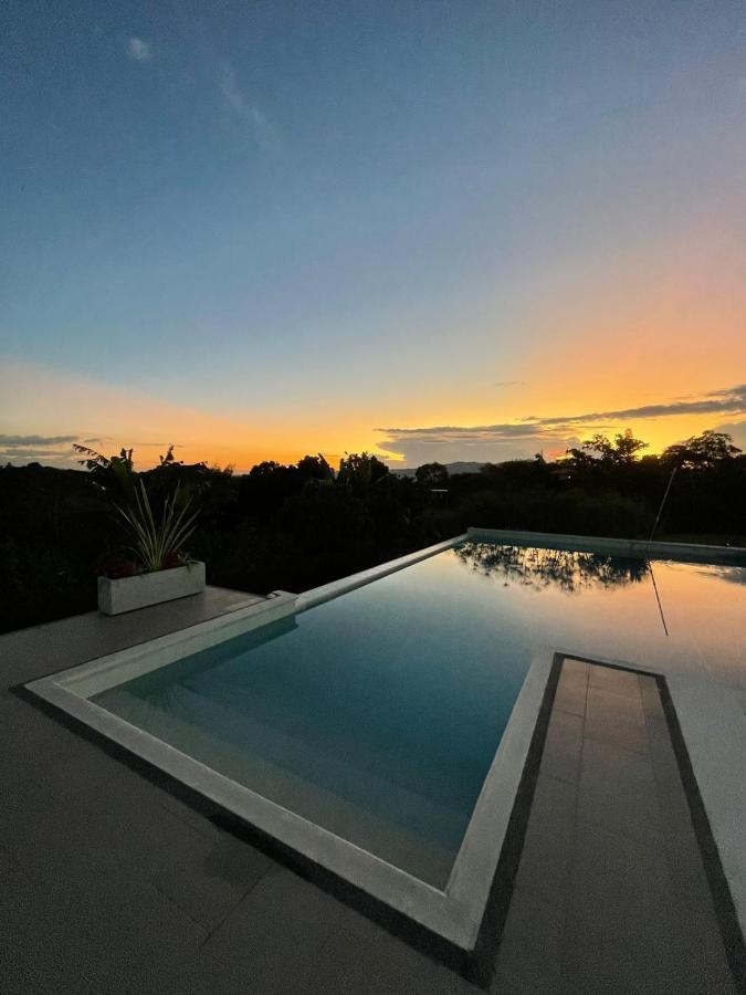 Torcaza Casa De Campo キンバヤ エクステリア 写真