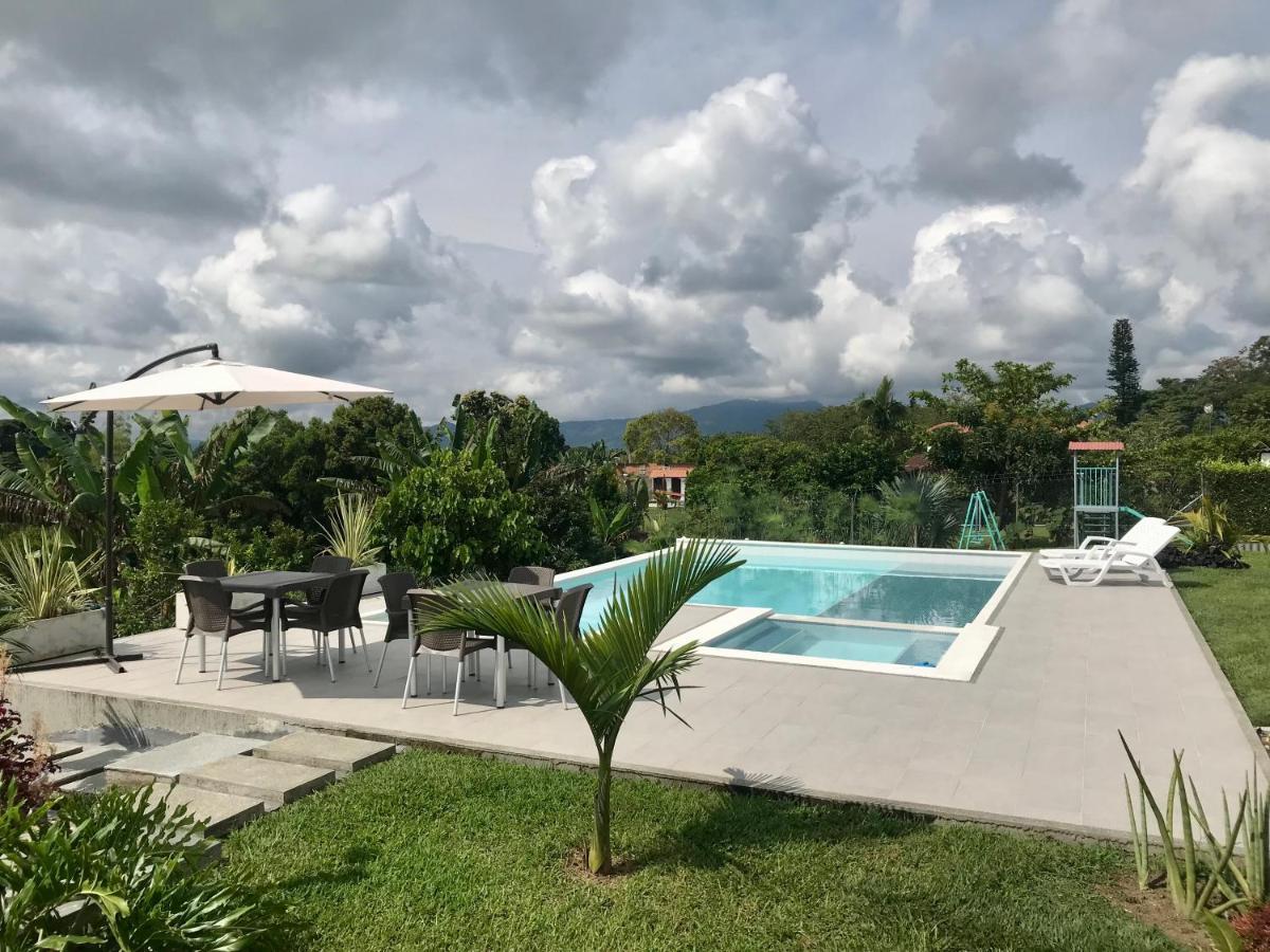 Torcaza Casa De Campo キンバヤ エクステリア 写真